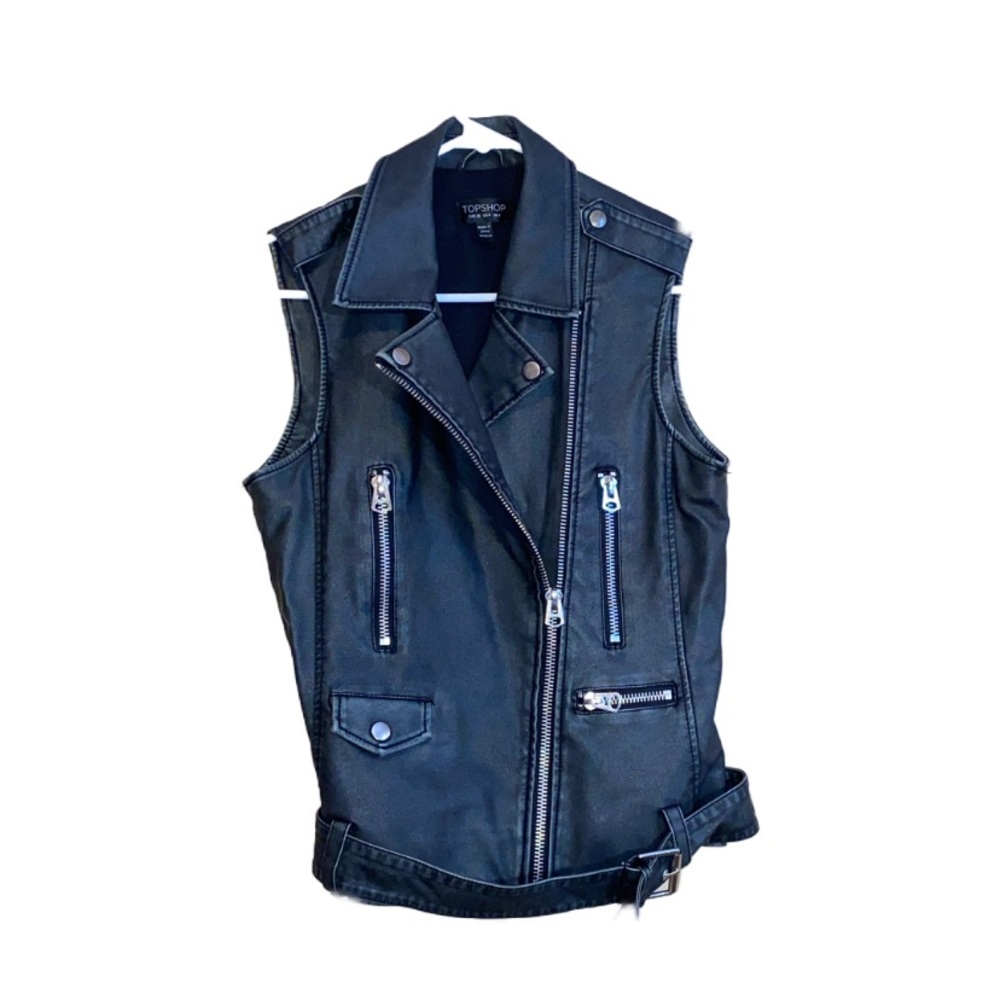 TOPSHOP Sleeveless Vest